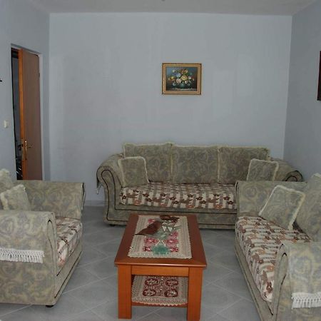 סרנדה The Hill Apartment מראה חיצוני תמונה