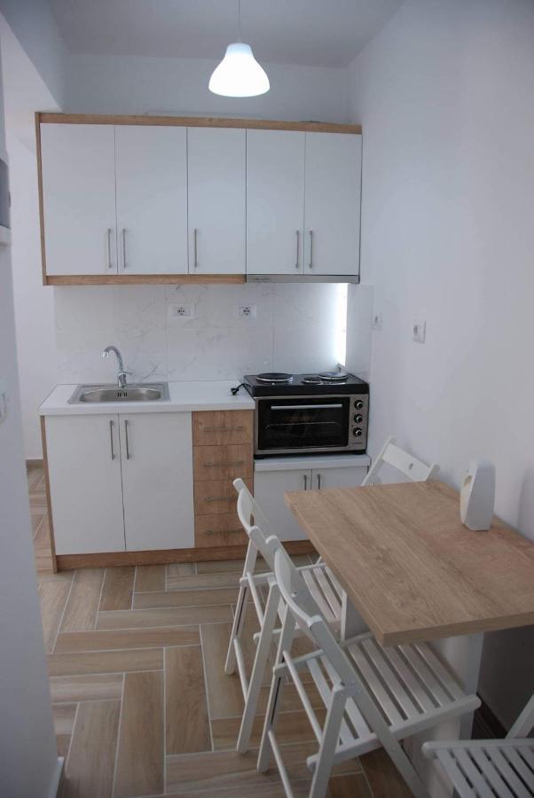 סרנדה The Hill Apartment מראה חיצוני תמונה